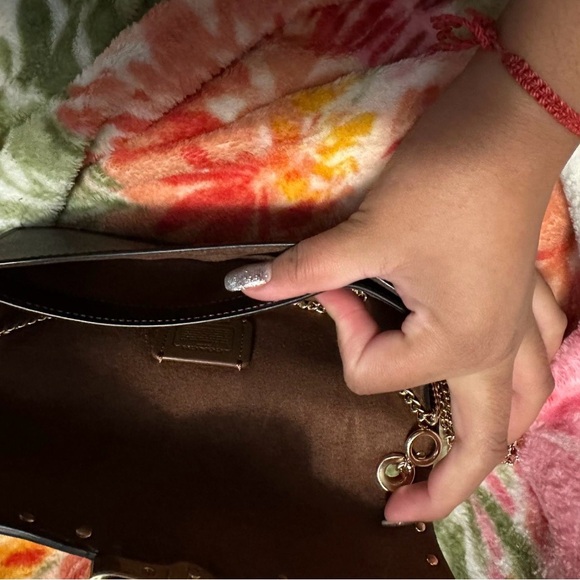 Coach Black Leather Women's Bag - Picture 2 of 3